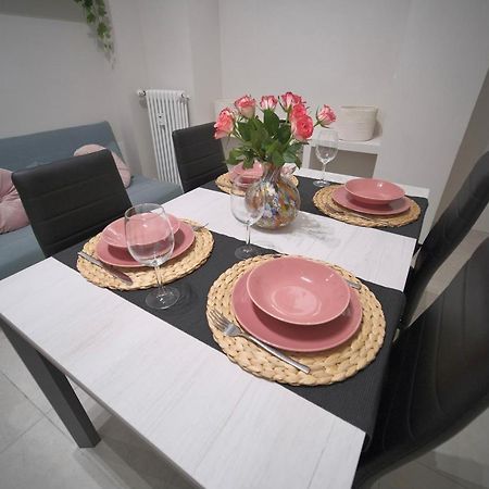 Appartamento Moderno ❴ 300 Mt. Da Porta Nuova ❵ Turim Exterior foto