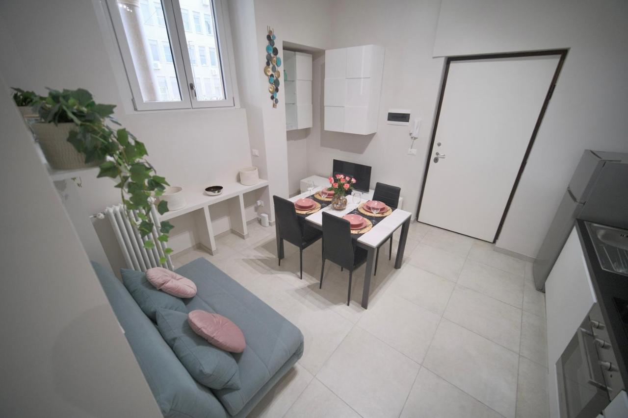 Appartamento Moderno ❴ 300 Mt. Da Porta Nuova ❵ Turim Exterior foto